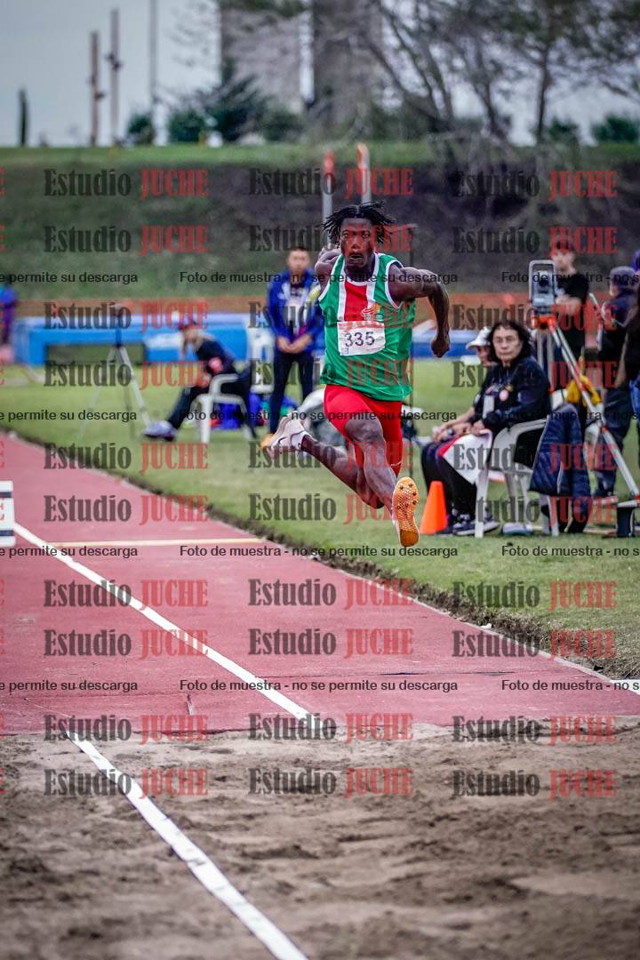 Fotos del salto triple de varones - FINAL