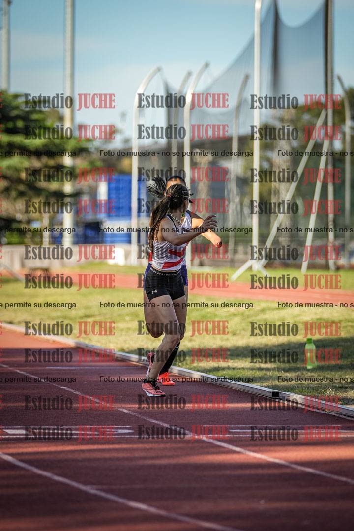 Fotos de las Postas 4x400 m de mujeres
