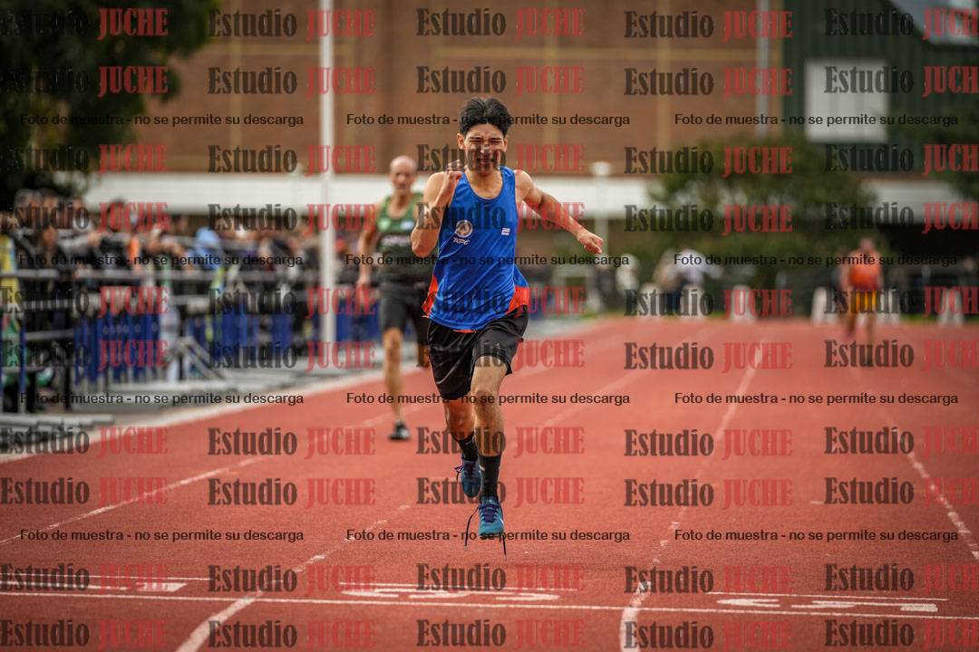 Fotos de los 400 m llanos de varones
