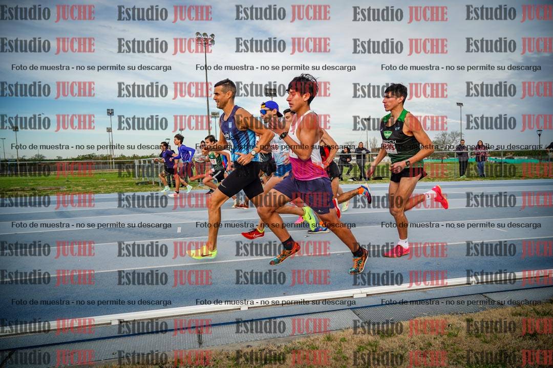 Fotos de los 1500 m llanos de varones