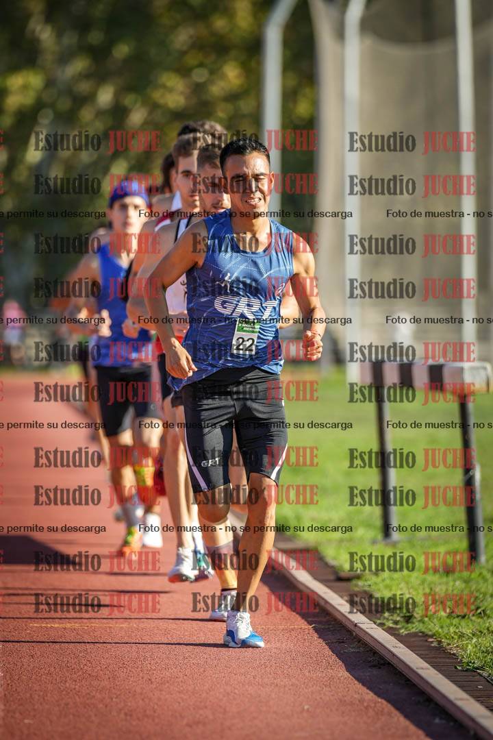 Fotos de los 3000 m llanos de varones