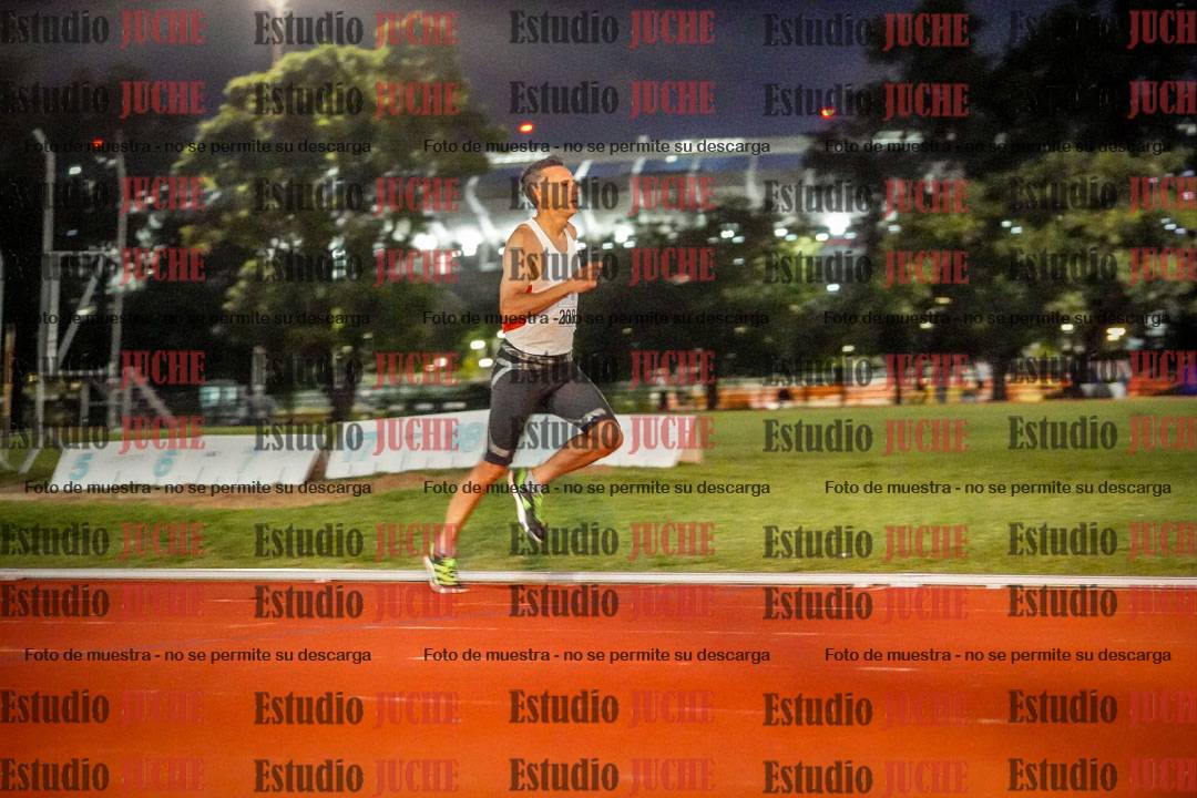 Fotos de los 1500 m llanos de varones