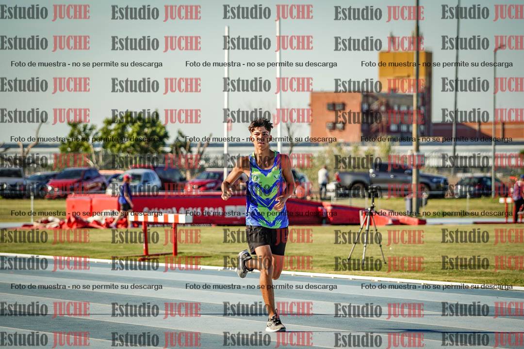 Fotos de los 400 m llanos de varones