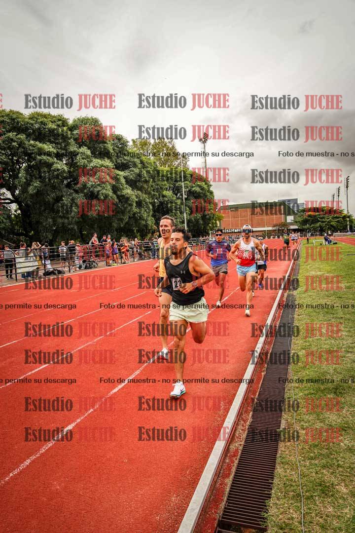 Fotos de los 800 m de varones