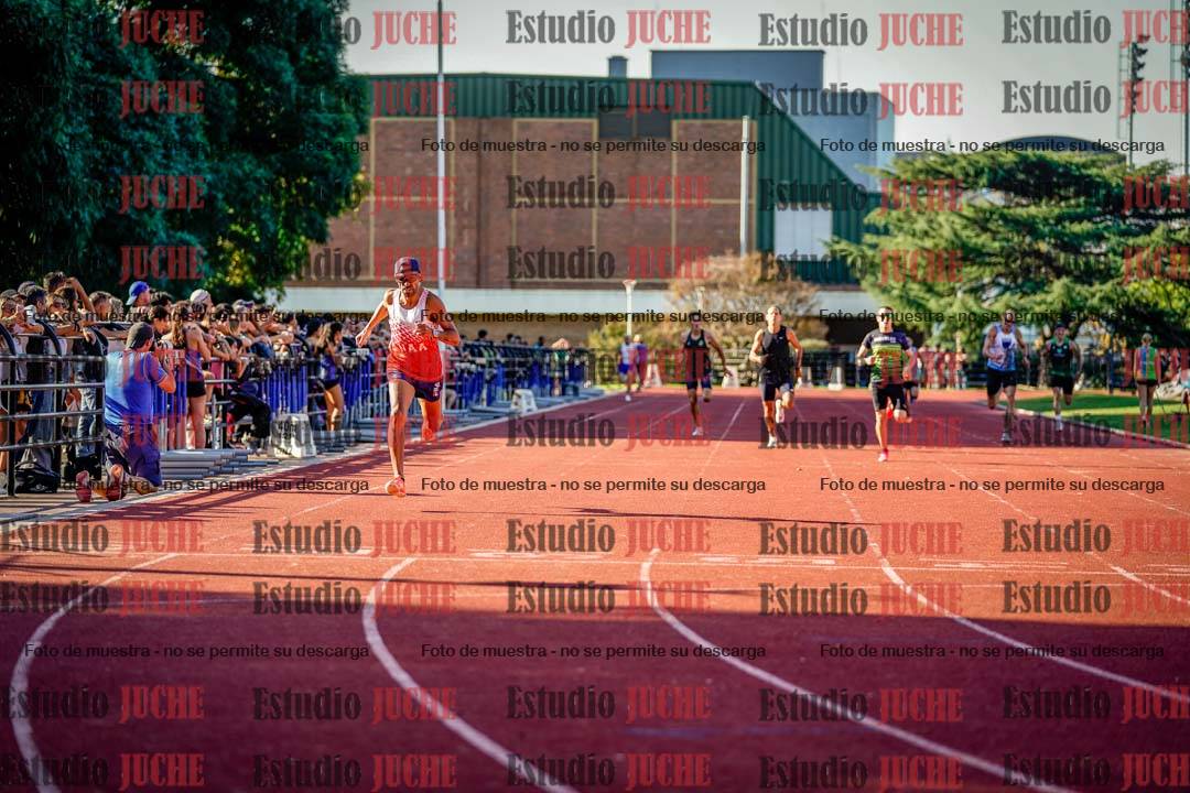 Fotos de los 400 m de varones