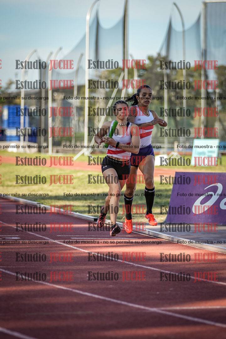 Fotos de las Postas 4x400 m de mujeres