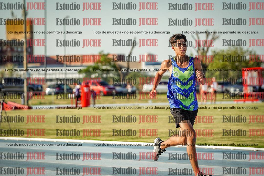 Fotos de los 400 m llanos de varones