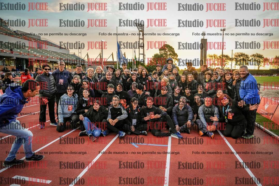 Fotos de algunos extras y podios del día 3