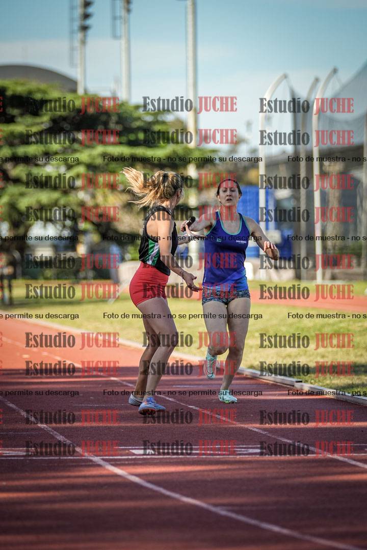 Fotos de las Postas 4x400 m de mujeres