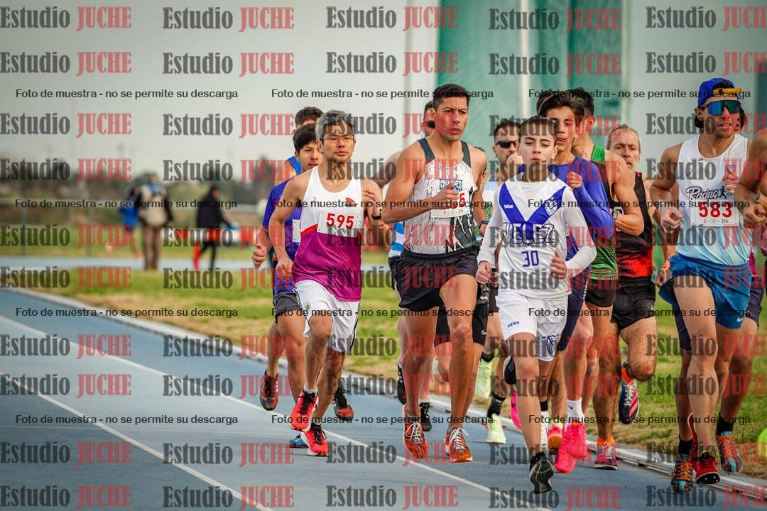 Fotos de los 1500 m llanos de varones