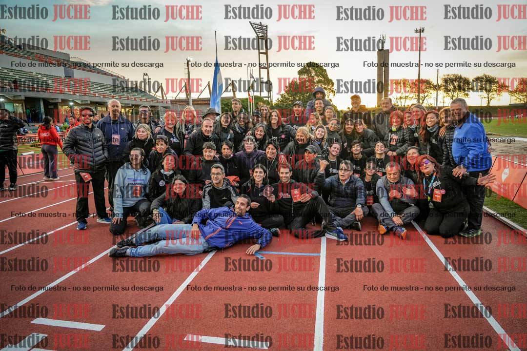 Fotos de algunos extras y podios del día 3