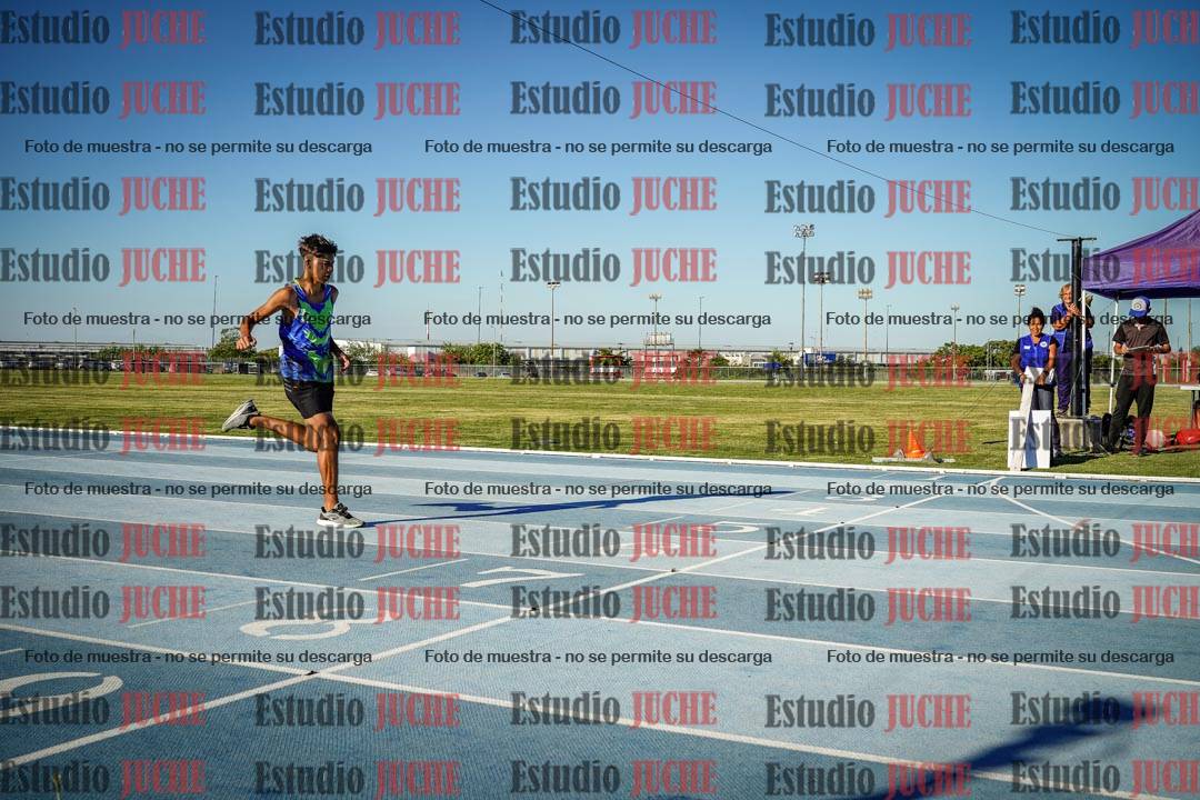 Fotos de los 400 m llanos de varones