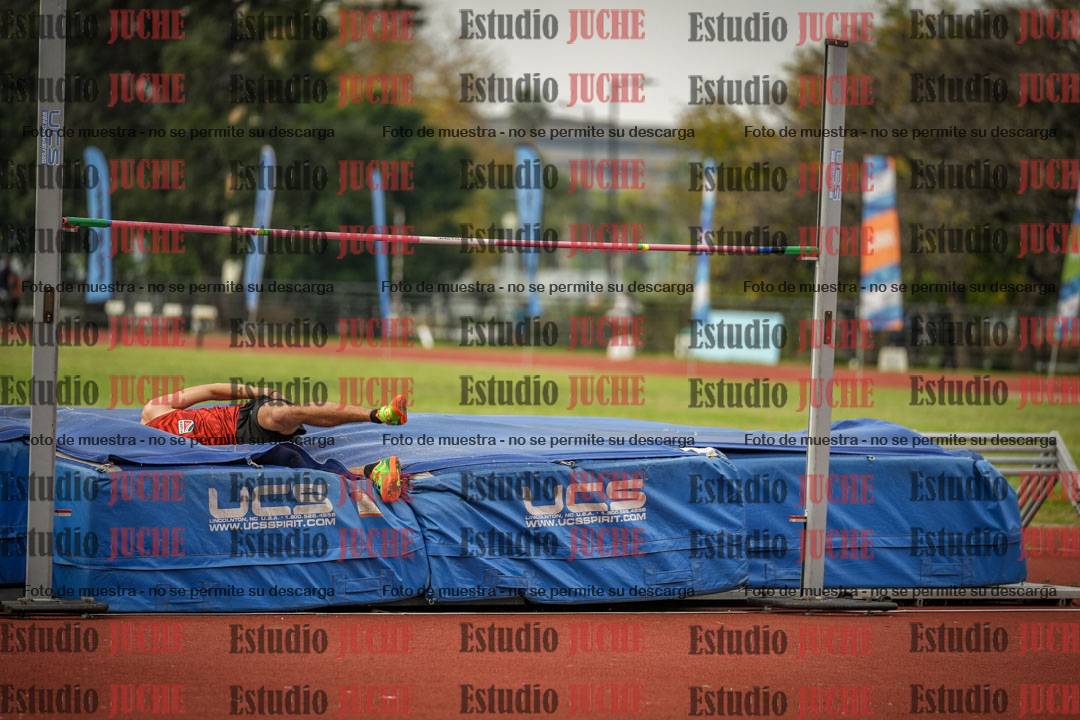 Fotos del salto en alto de varones - decatlón 4