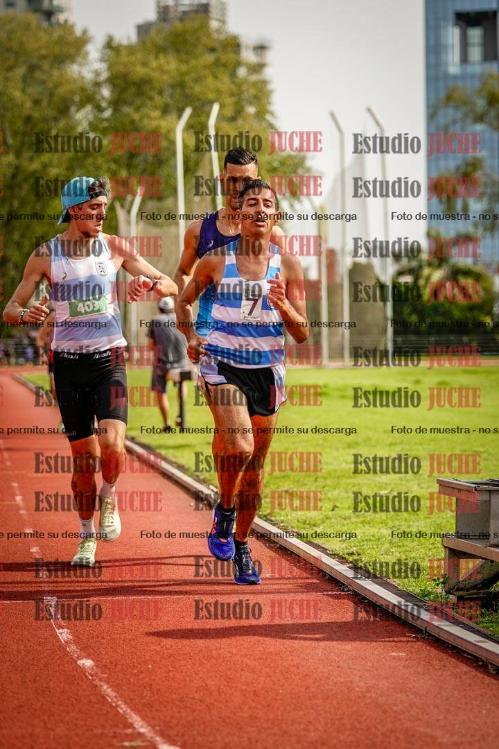 Fotos de los 3000 m llanos de varones