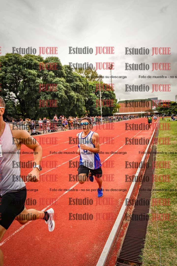 Fotos de los 800 m de varones