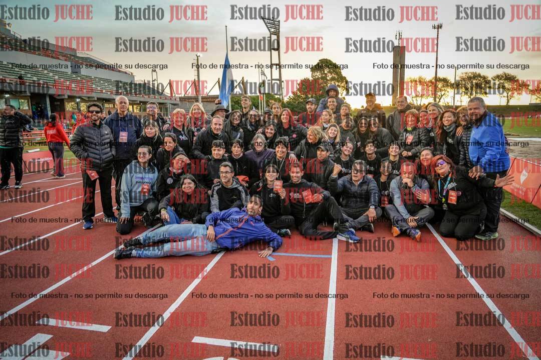Fotos de algunos extras y podios del día 3