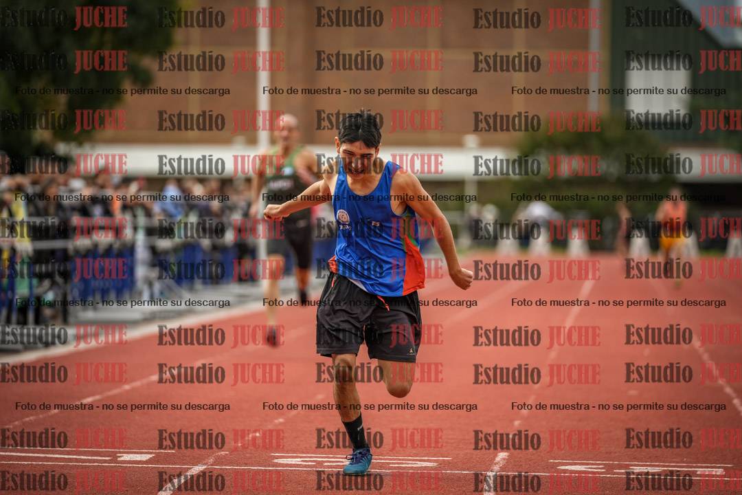 Fotos de los 400 m llanos de varones