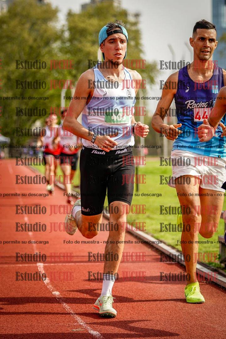 Fotos de los 3000 m llanos de varones