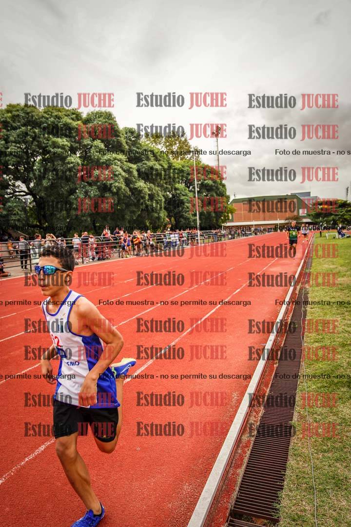 Fotos de los 800 m de varones