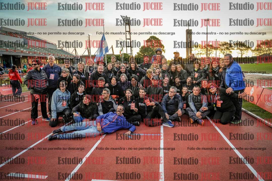Fotos de algunos extras y podios del día 3