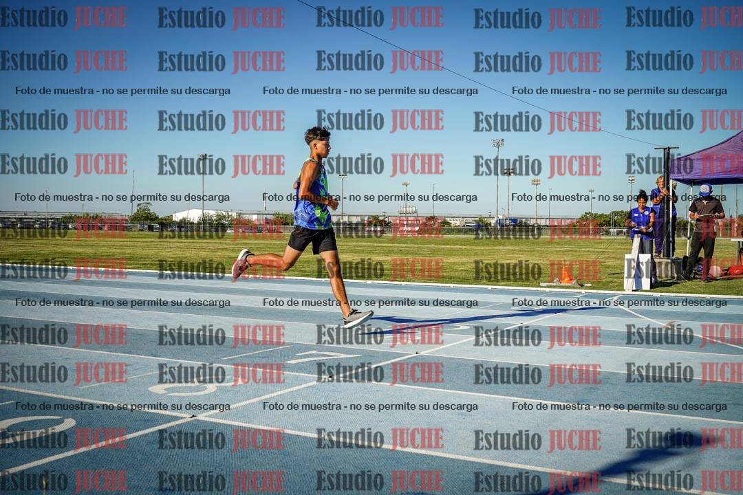 Fotos de los 400 m llanos de varones