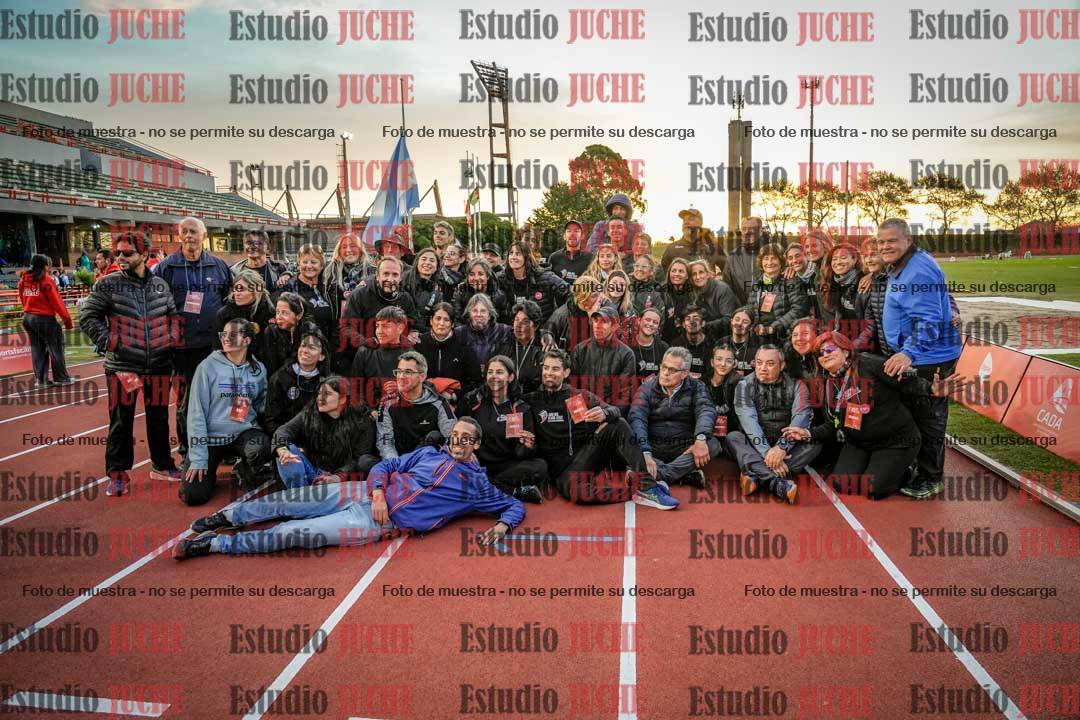 Fotos de algunos extras y podios del día 3