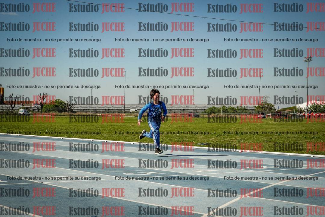 Fotos de los 50 m llanos de varones