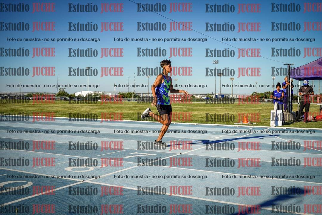 Fotos de los 400 m llanos de varones