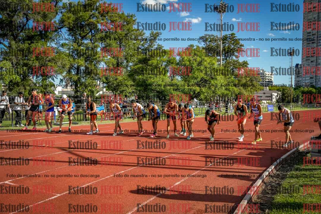 Fotos de los 3000 m llanos de varones