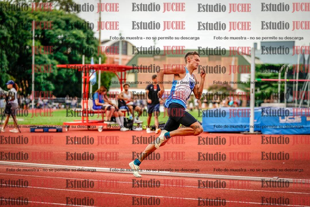 Fotos de los 400 m llanos de varones