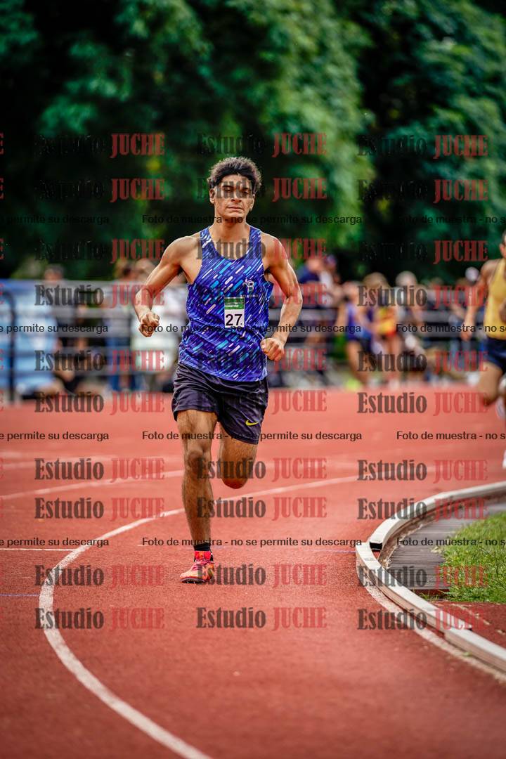 Fotos de los 800 m de varones