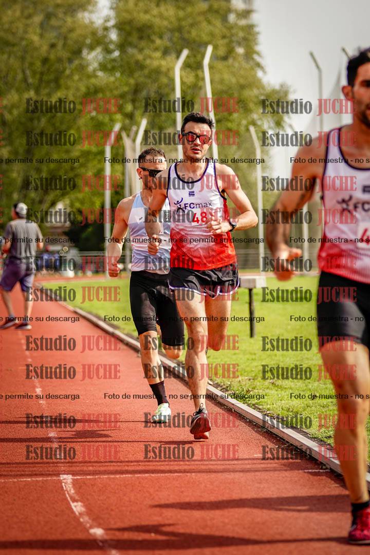 Fotos de los 3000 m llanos de varones