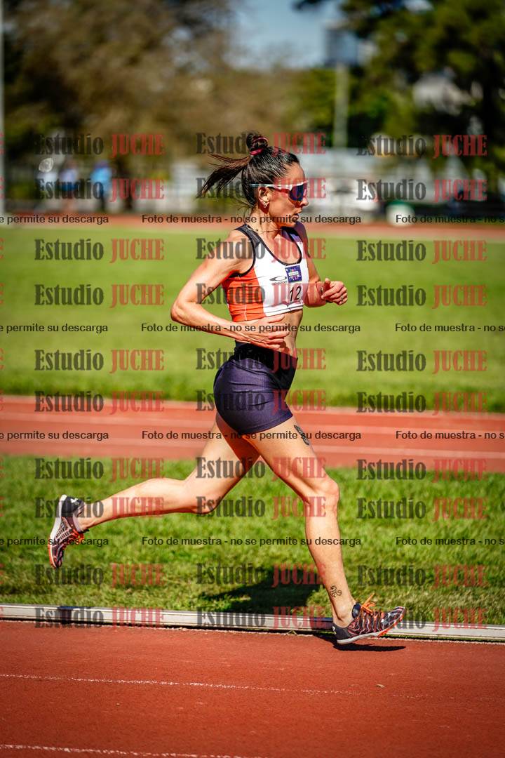 Fotos de los 5000 m llanos de mujeres y varones