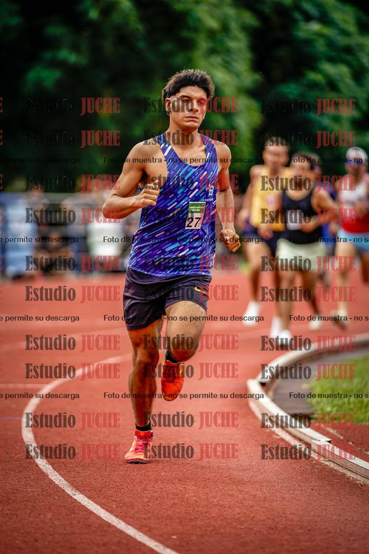 Fotos de los 800 m de varones