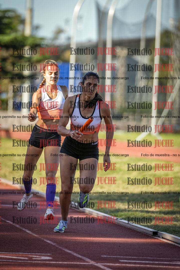 Fotos de las Postas 4x400 m de mujeres