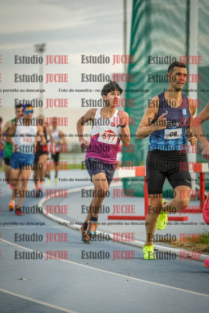 Fotos de los 1500 m llanos de varones