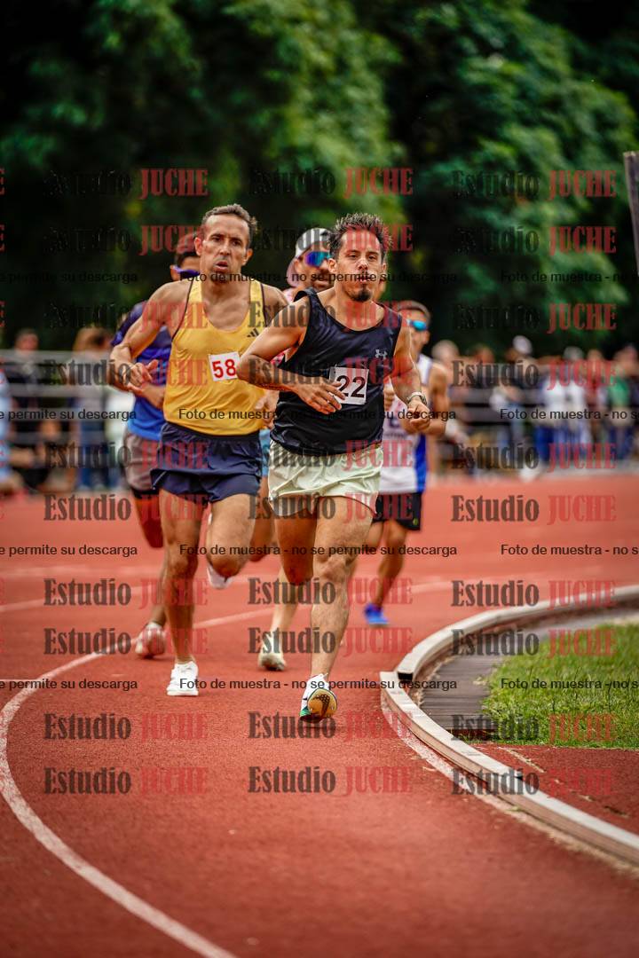 Fotos de los 800 m de varones