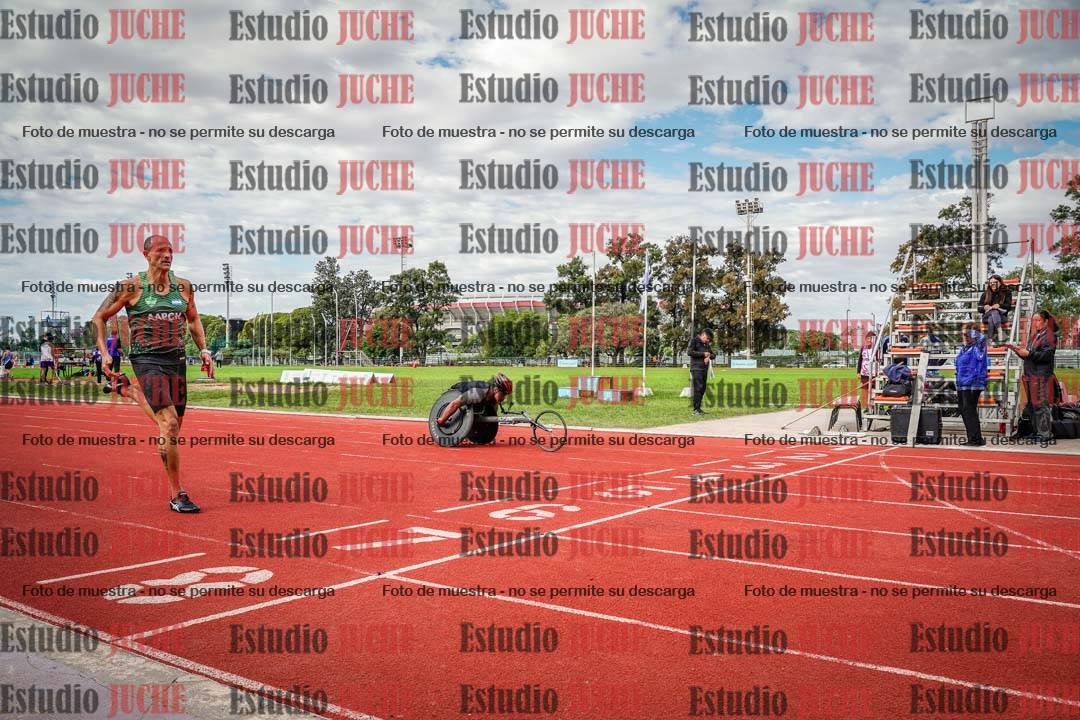 Fotos de los 400 m llanos de varones