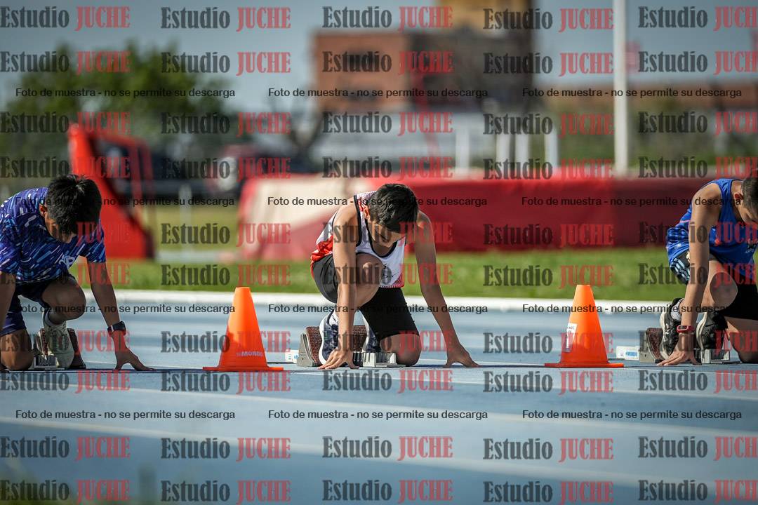 Fotos de los 50 m llanos de varones