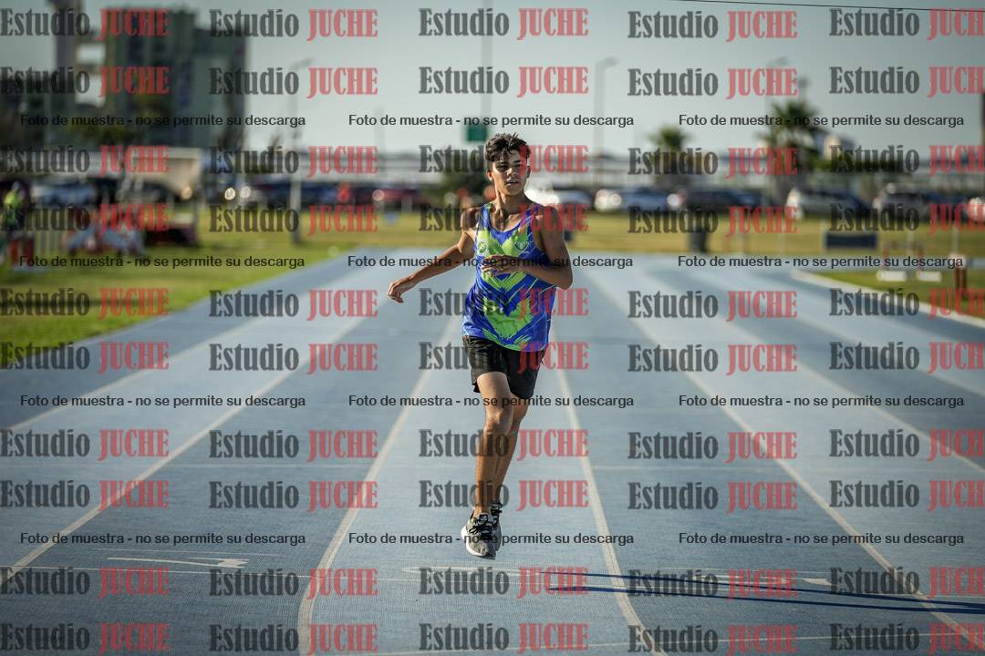 Fotos de los 400 m llanos de varones
