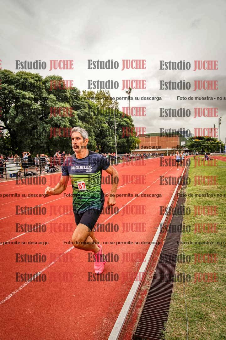Fotos de los 800 m de varones