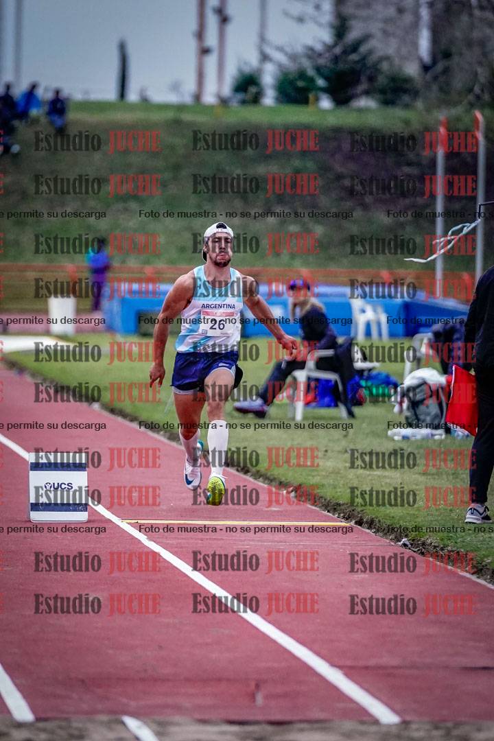 Fotos del salto triple de varones - FINAL