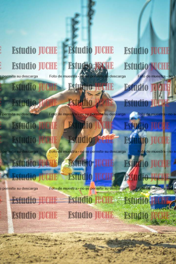 Fotos del salto triple de varones