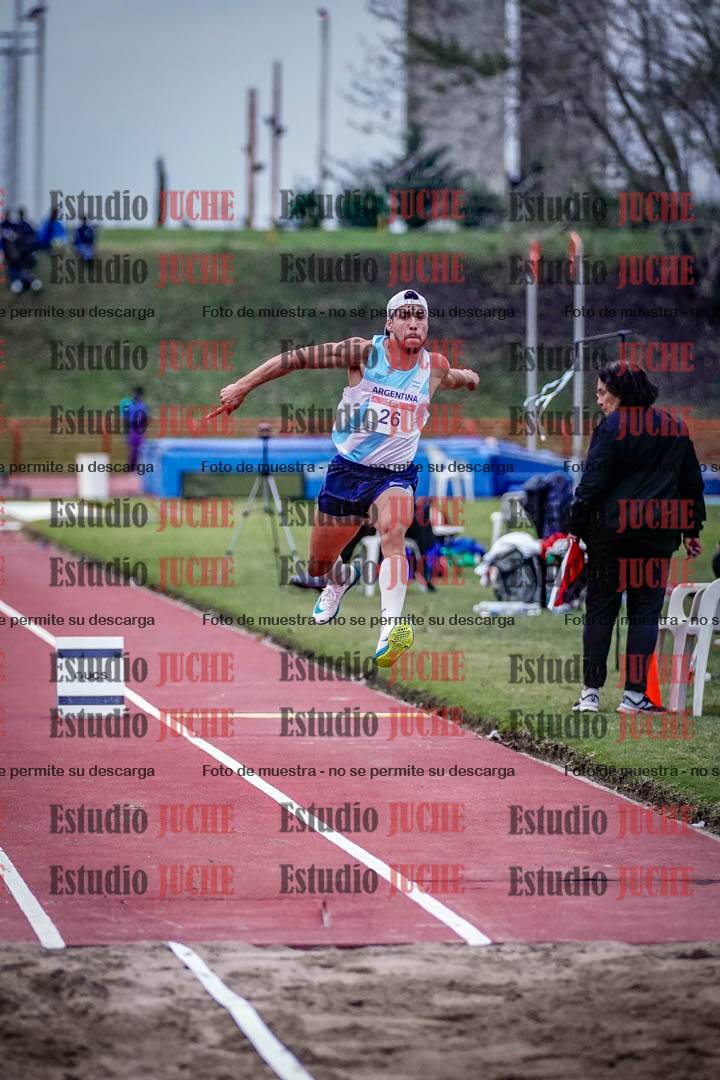 Fotos del salto triple de varones - FINAL