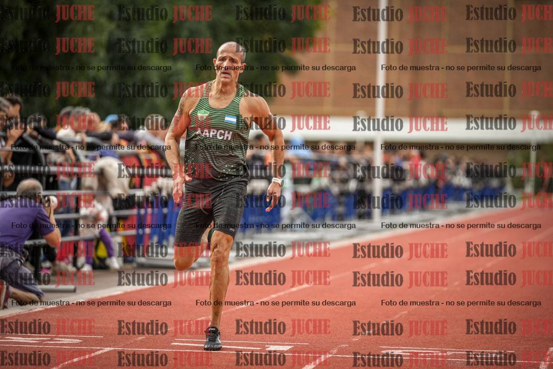 Fotos de los 400 m llanos de varones