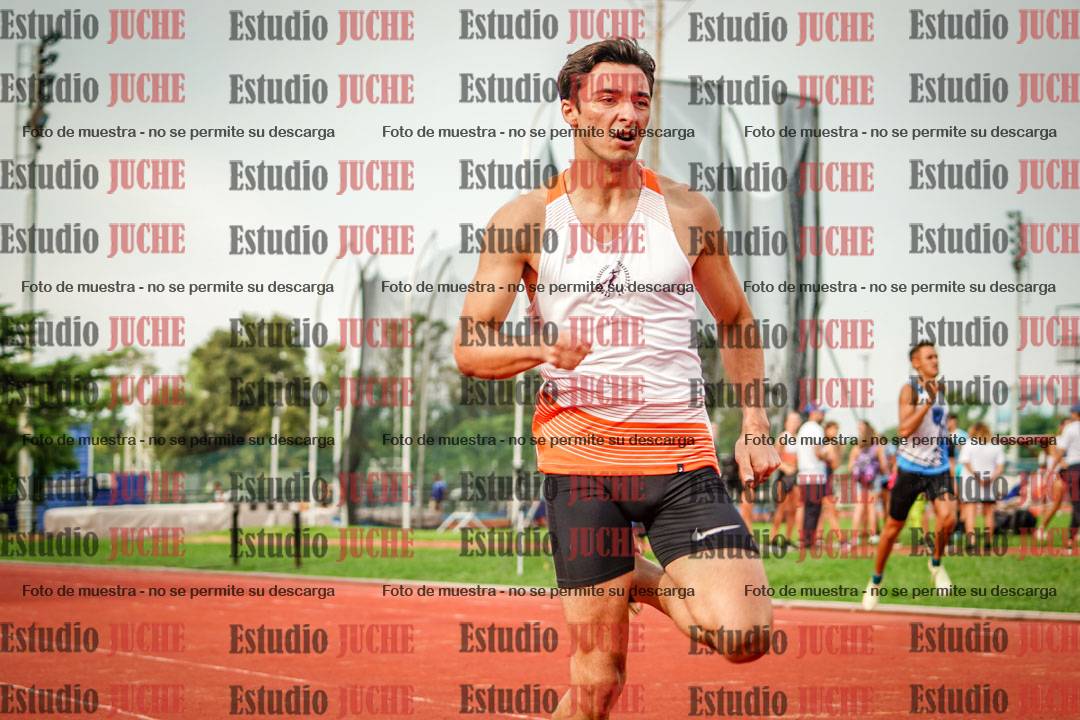Fotos de los 400 m llanos de varones
