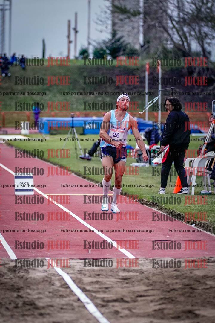 Fotos del salto triple de varones - FINAL