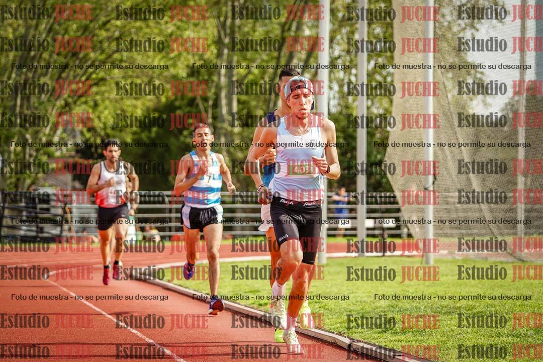 Fotos de los 3000 m llanos de varones