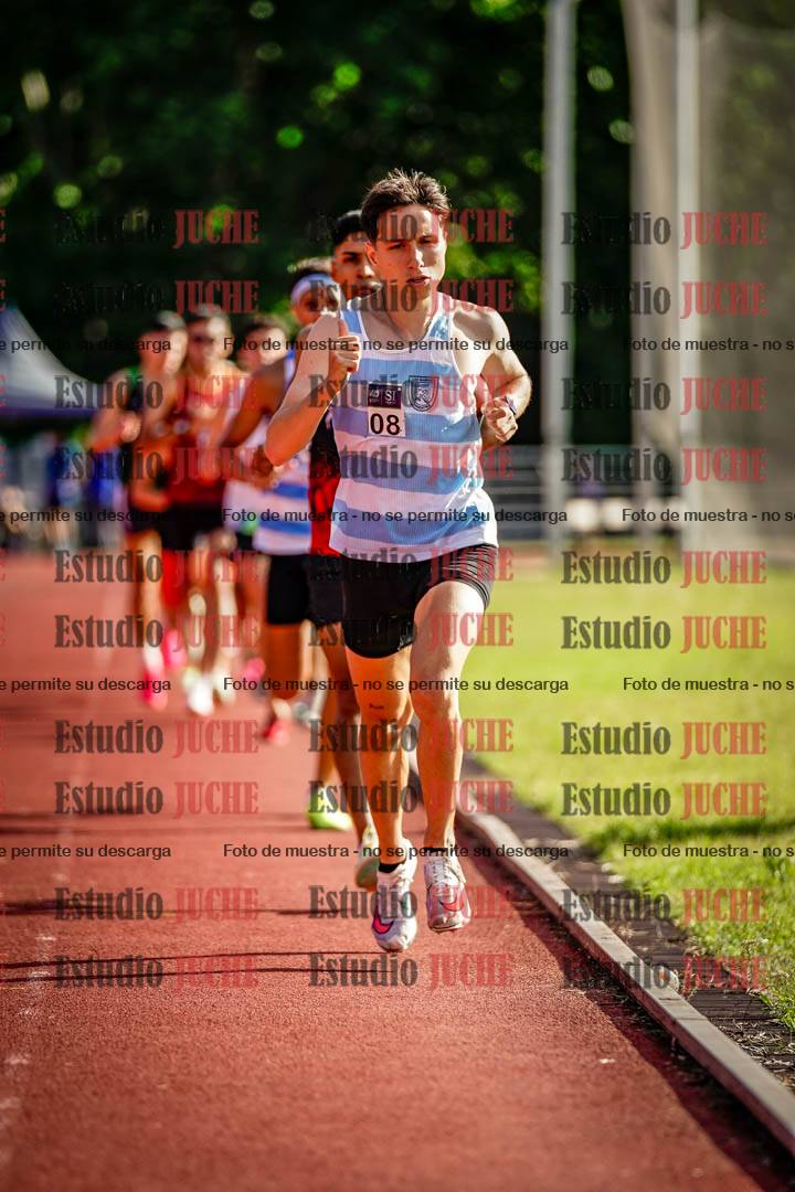 Fotos de los 3000 m llanos de varones