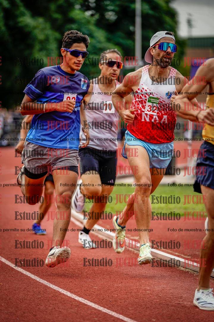 Fotos de los 800 m de varones